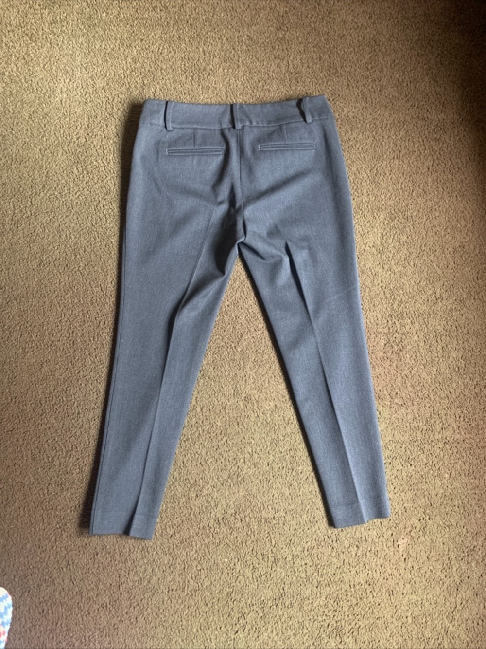Ann Taylor Gray Cropped Dress Pants - Tailored Slim Fit 8 Petite